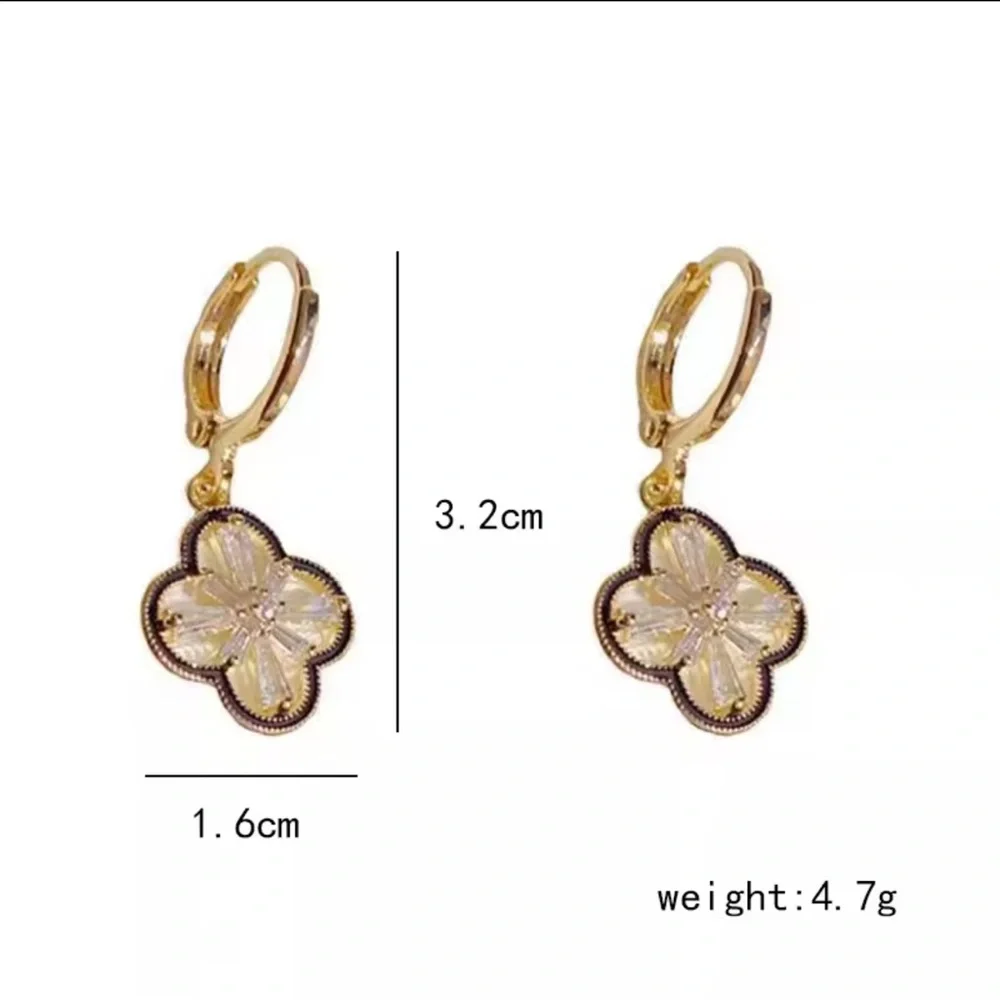 Clover Earrings Elegant Two-Sided Four-Leaf Clover Earrings โ Gold Plated - Picture 13 of 15